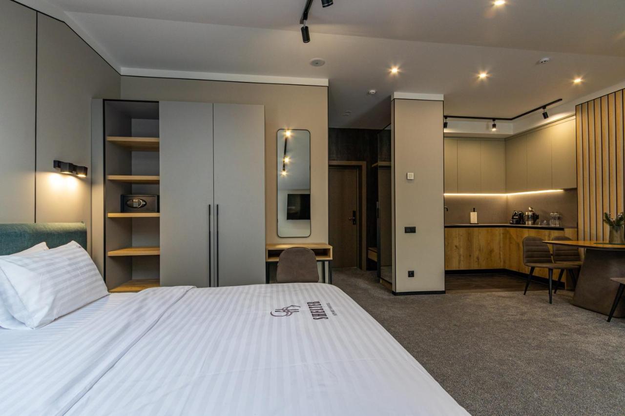 Shelter Apart Hotel Bukovel Bagian luar foto