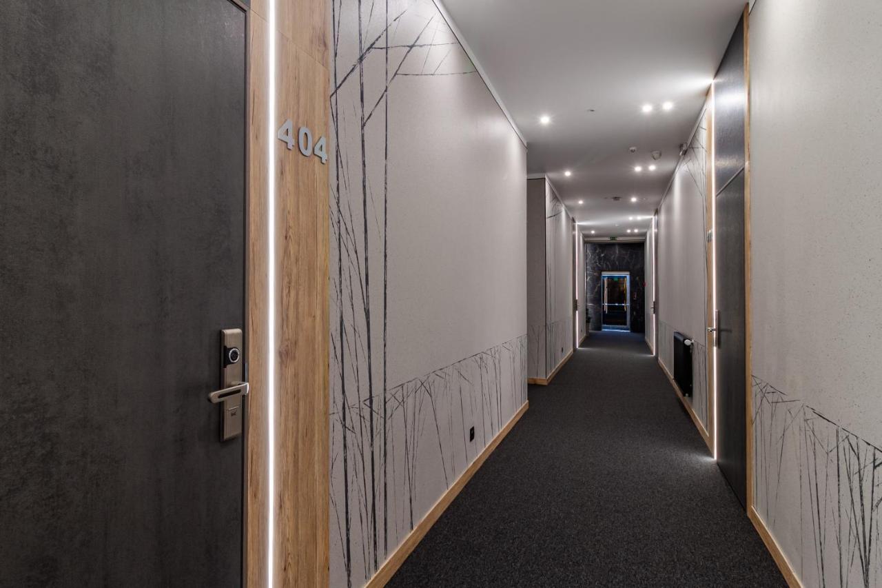 Shelter Apart Hotel Bukovel Bagian luar foto